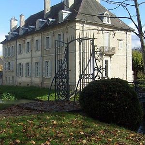 Bed and Breakfast Château De Serrigny Ladoix-Serrigny Exterior photo