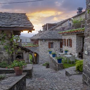 Gasthaus Borgo Casale Albareto  Exterior photo