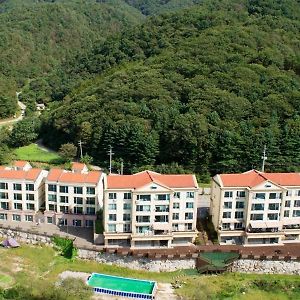 Sm Ruvill Resort Chuncheon Exterior photo
