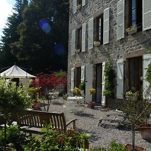 Bed and Breakfast Le Moulin Des Farges Meymac Exterior photo