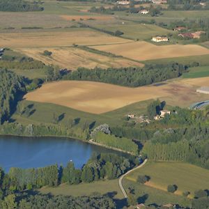 Villa Gite Au Lac Du Gouyre Puygaillard-de-Quercy Exterior photo