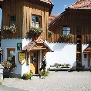 Hotel Gästehaus Hobelleitner Sankt Blasen Exterior photo