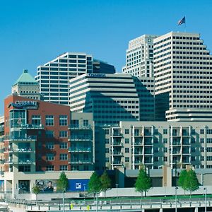 Aparthotel Bridgestreet At Current At The Banks Cincinnati Exterior photo