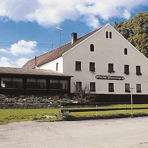 Hotel Gasthof Pflamminger Worth an der Donau Exterior photo