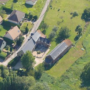 Villa Ferme renel Poses Exterior photo