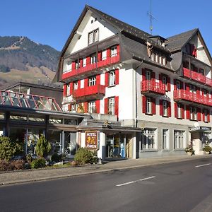 Hotel Löwen Lungern Exterior photo