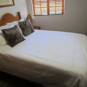 Utopia Guest House Pretoria-Noord Room photo