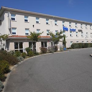 Hotel ibis budget Saint Gaudens Estancarbon Exterior photo