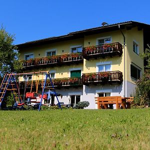 Hotel Pension Sonnengrund Reifnitz Exterior photo