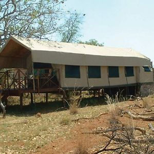 Villa Kwafubesi Tented Safari Camp Ouklip Exterior photo