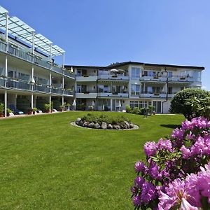 Parkhotel Flora am Schluchsee Exterior photo