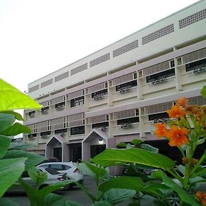 Grand Vissanu Hotel Nakhon Sawan Exterior photo