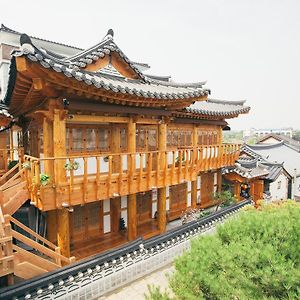 Hotel Laon Hanok Gguljam Jeonju Exterior photo