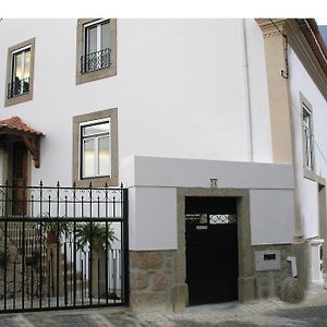 Gasthaus Casa Do Balcao Alcains Exterior photo