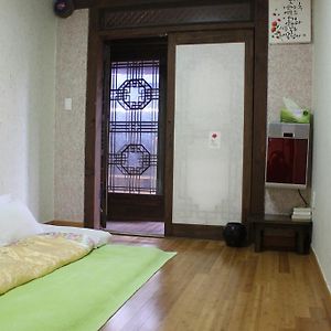 Jeonju Danjam Guesthouse Exterior photo