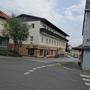 Hotel Gasthof Moser Fohnsdorf Exterior photo