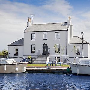 Bed and Breakfast The Harbour Masters House Banagher Exterior photo