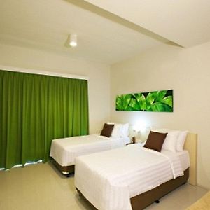 Cozy Stay Denpasar Exterior photo