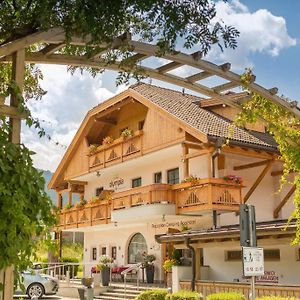 Aparthotel Camping Olympia Toblach Exterior photo