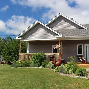 Nowak'S Own B&B Shediac Exterior photo