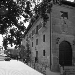 Hospederia Palacio De Casafuerte Zarratón Exterior photo