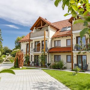 Gasthaus und Landhotel Wiedmann Eresing Exterior photo