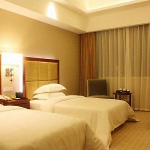 Fulai Garden Hotel Luxury Shenzhen Room photo
