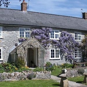 Bed and Breakfast Frog Street Farmhouse Taunton Exterior photo