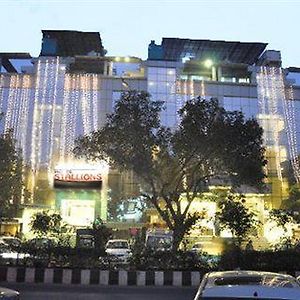Potala Hotel Neu-Delhi Exterior photo