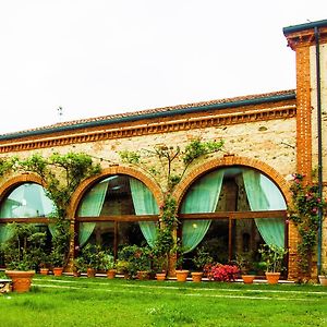 Gasthaus Locanda La Corte Dei Galli Carre Exterior photo