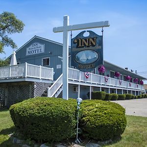 Inn Between the Beaches&Villager York Exterior photo