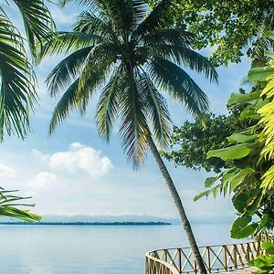 Banana Palms Hotel Rio Dulce Town Exterior photo