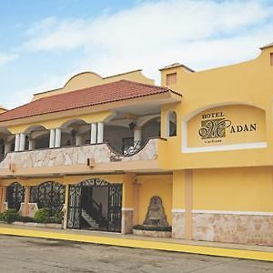 Hotel Madan Cardenas Exterior photo