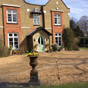 Bed and Breakfast Taylard House Gamlingay Exterior photo