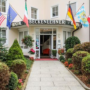 Boutique Hotel Beckenlehner Unterhaching Exterior photo