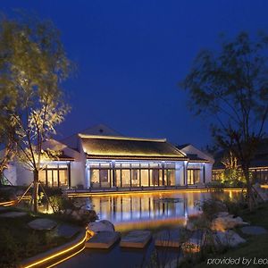 Radisson Blu Resort Wetland Park Wuxi  Exterior photo