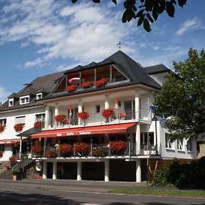 Hotel Metzgerei Moselgasthof Andries Mesenich Exterior photo