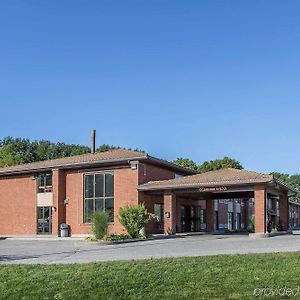 Comfort Inn Midland Exterior photo