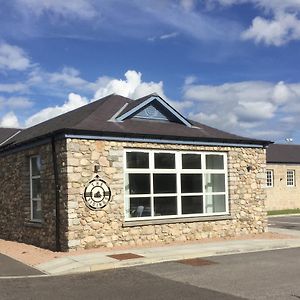 Hotel The Sidings Inverurie Exterior photo