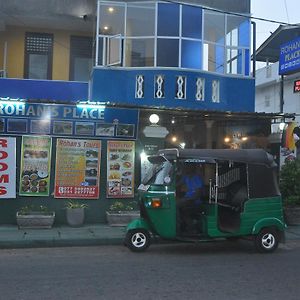 Hotel Yoho Rohans Place Negombo Exterior photo