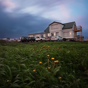 Guesthouse Grund Grindavík Exterior photo