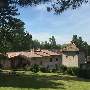 Bed and Breakfast Le Moulin De Saint-Julien Exterior photo