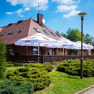 Hotel Gosciniec Jurajski Kroczyce Exterior photo