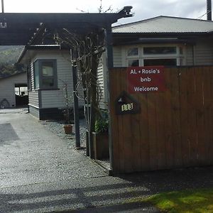 Bed and Breakfast Al&Rosies B+B Greymouth Exterior photo