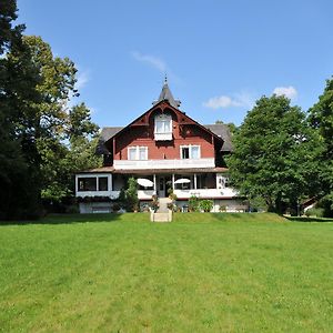 Jagdschloss Fahrenbühl Hotel Garni Kirchenlamitz Exterior photo