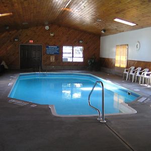 Villager Motel&Glen Manor Estate Watkins Glen Exterior photo