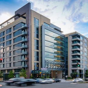 Global Luxury Suites In Downtown Bethesda Washington Exterior photo