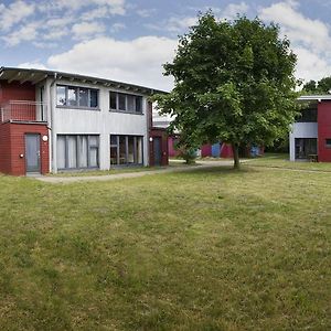 Basiskulturfabrik Öko-Hotel Neustrelitz Exterior photo