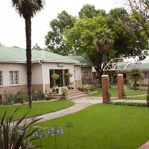 Hotel Mount Maluti Mohales Hoek Exterior photo