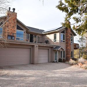 Bed and Breakfast Harmony Belle At Kolob Canyon New Harmony Exterior photo